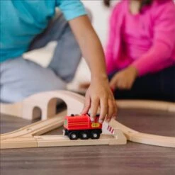 Melissa & Doug Train Set Wooden Figure 8 Track Bridge 22 Pieces -Toy Promotion Store HEA10703 5 opt